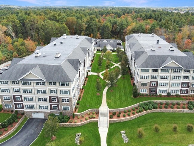 12 Braemoor Woods Rd