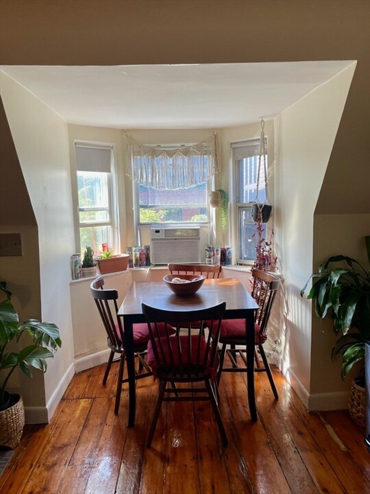 14 E Springfield St, Unit #4 in Boston, MA - Foto de edificio