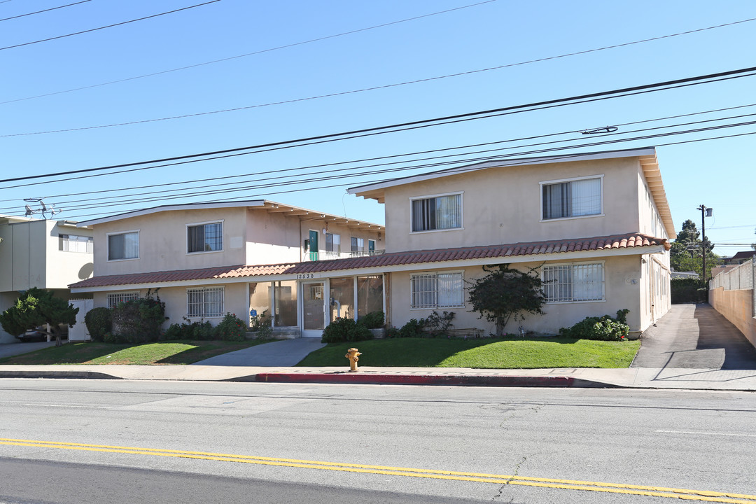 12530 Culver Blvd in Los Angeles, CA - Building Photo