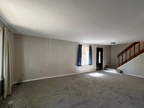 6327 W 93rd Ave in Westminster, CO - Building Photo - Building Photo