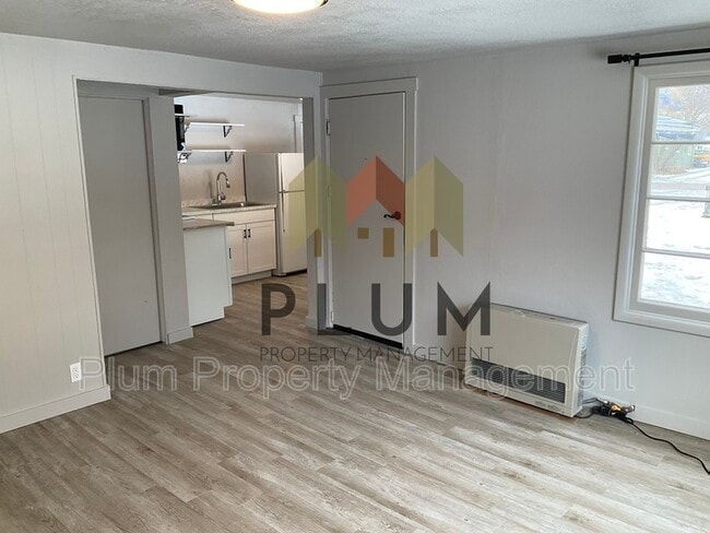 property at 705.5 Cleveland St