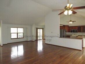 935 Popes Valley Dr in Colorado Springs, CO - Building Photo - Building Photo