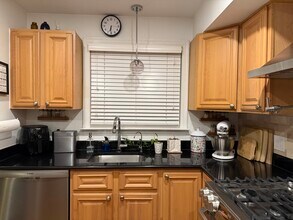 3112 Ravensworth Pl, Unit 3112RP in Alexandria, VA - Building Photo - Building Photo