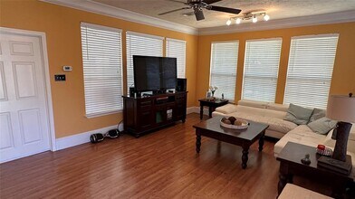 1226 Foxland Chase St in Sugar Land, TX - Building Photo - Building Photo