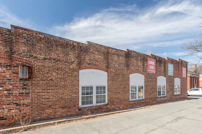 Church & Market in Leesburg, VA - Building Photo - Building Photo