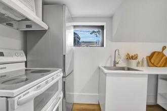 Bachelor Apartment in Coveted Humewood Dis in Toronto, ON - Building Photo - Building Photo