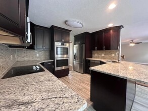 2355 Henesy Ln in Fairfield, OH - Building Photo - Building Photo