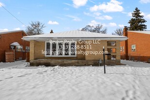 20241 Kentfield St in Detroit, MI - Building Photo