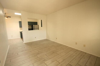 7666 E 22nd St-Unit -APT 43 in Tucson, AZ - Building Photo - Building Photo