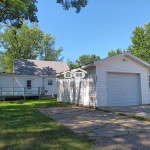 1292 12th Ave N in St. Cloud, MN - Building Photo - Building Photo