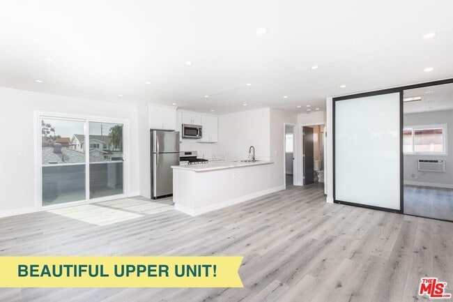 property at 3872 Bentley Ave