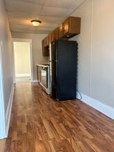 612 Chestnut St, Unit 4 in Muscatine, IA - Building Photo - Building Photo