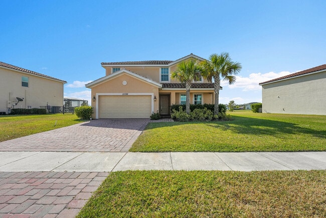 13096 NW Copper Creek Dr in Port St. Lucie, FL - Building Photo - Building Photo