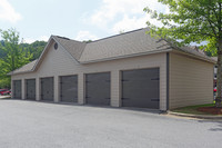 Lakeshore Ridge in Birmingham, AL - Building Photo - Building Photo