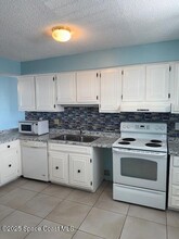 2101 S Atlantic Ave in Cocoa Beach, FL - Building Photo - Building Photo