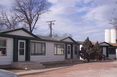 386 E C St in Torrington, WY - Building Photo