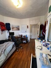 59 Cedar St, Unit 2L in Somerville, MA - Foto de edificio - Building Photo