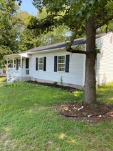 403 Cleveland Ct in Fredericksburg, VA - Building Photo - Building Photo