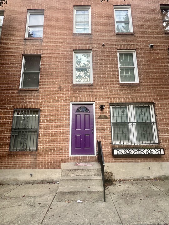 1221 Etting St in Baltimore, MD - Foto de edificio