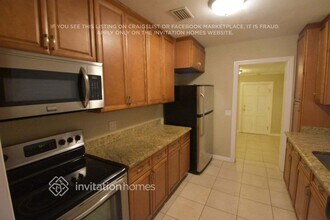 4710 21st Ave N in St. Petersburg, FL - Foto de edificio - Building Photo