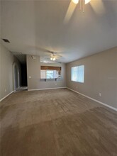 31421 Triborough Dr in Wesley Chapel, FL - Building Photo - Building Photo