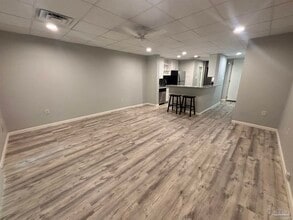 201 Pensacola Beach Rd in Gulf Breeze, FL - Building Photo - Building Photo