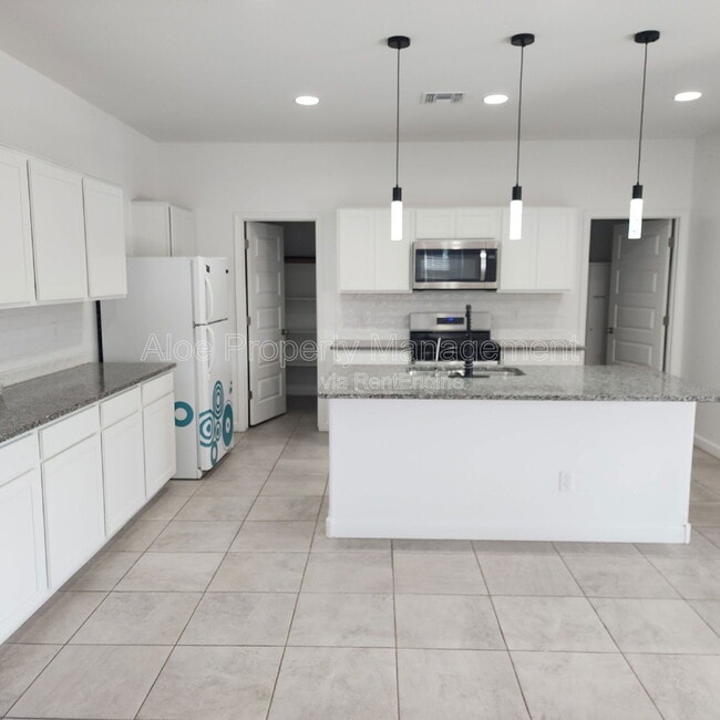 40145 W Hillman Dr in Maricopa, AZ - Building Photo - Building Photo