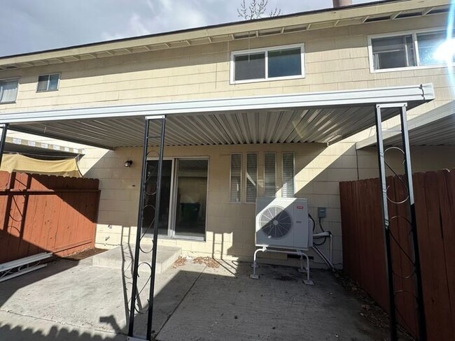 432 Smithridge Park in Reno, NV - Building Photo - Building Photo