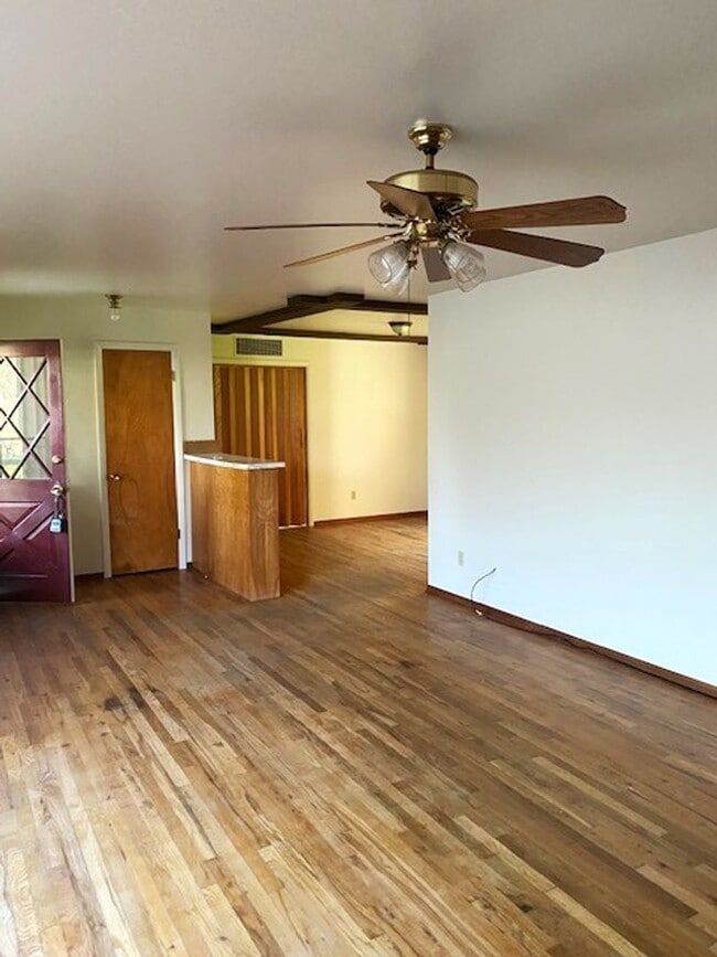 11930 Bow Ln in Redding, CA - Building Photo - Building Photo