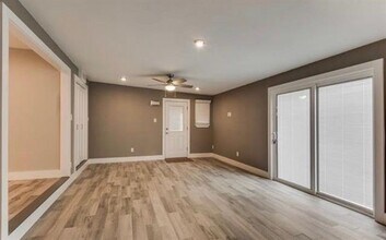 212 Collett Sublett Rd in Kennedale, TX - Building Photo - Building Photo