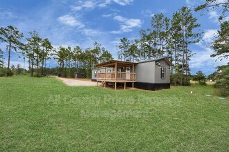 1556 Brown Rd in Willis, TX - Building Photo - Building Photo