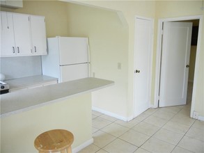 2121 SW 14th Ter in Miami, FL - Building Photo - Interior Photo