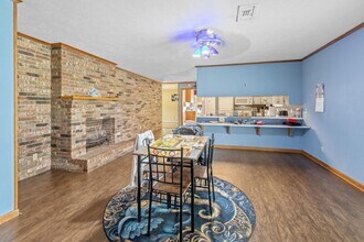 1412 W McNeese St in Lake Charles, LA - Building Photo - Building Photo