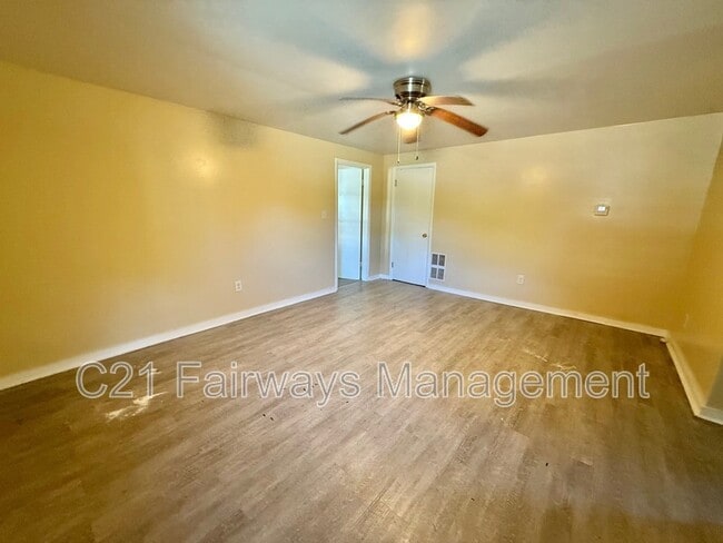 2580 Pitcairn Rd in Monroeville, PA - Building Photo - Building Photo