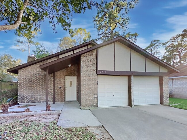 2138 Wood River Rd