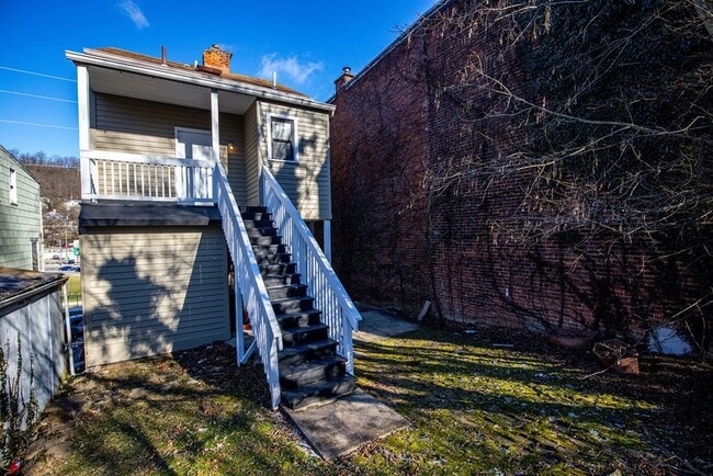 1617 Westwood Ave in Cincinnati, OH - Building Photo - Building Photo