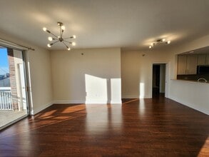 285 Centennial Olympic Park Dr NW, Unit 1102 in Atlanta, GA - Foto de edificio - Building Photo