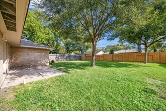 9623 Judalon Ln in Houston, TX - Building Photo - Building Photo