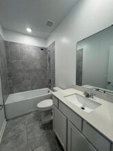 2695 Skyline Lp, Unit Unit 3 in Kissimmee, FL - Building Photo - Building Photo