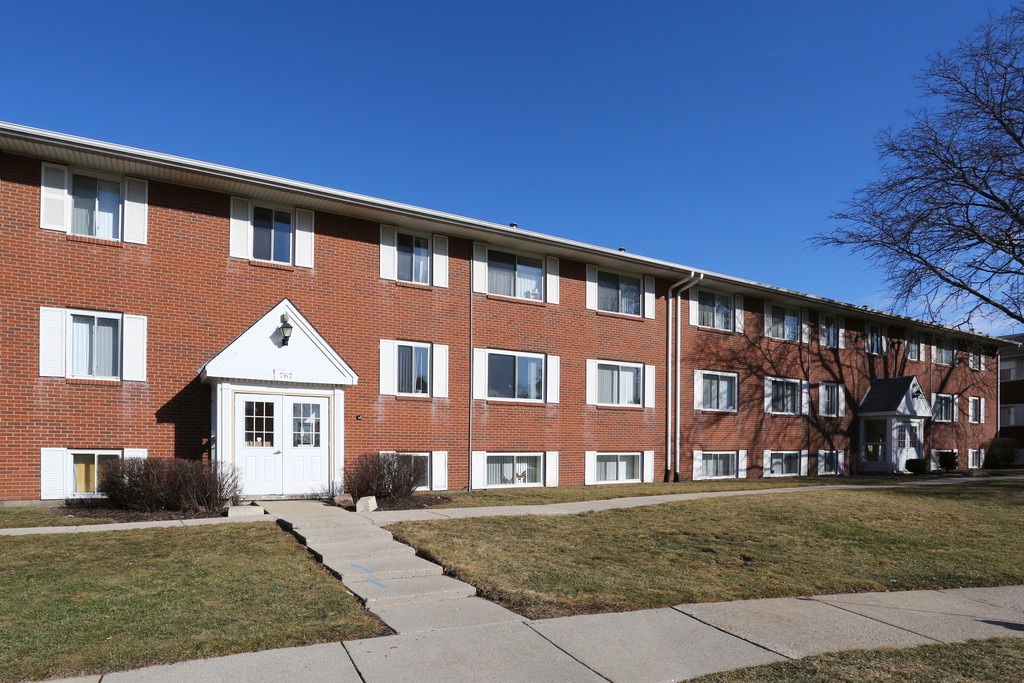 Arbor West Apartments Aurora, IL Apartments