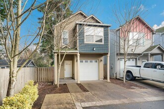 1512 SE 117th Ave in Portland, OR - Building Photo - Building Photo