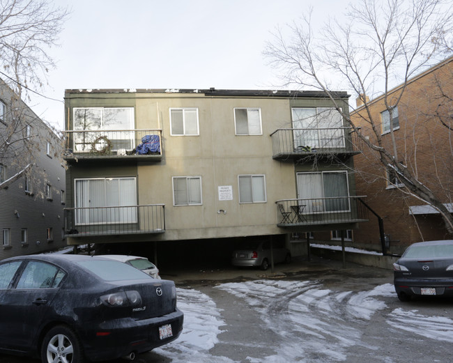 1724 10A St SW in Calgary, AB - Building Photo - Building Photo