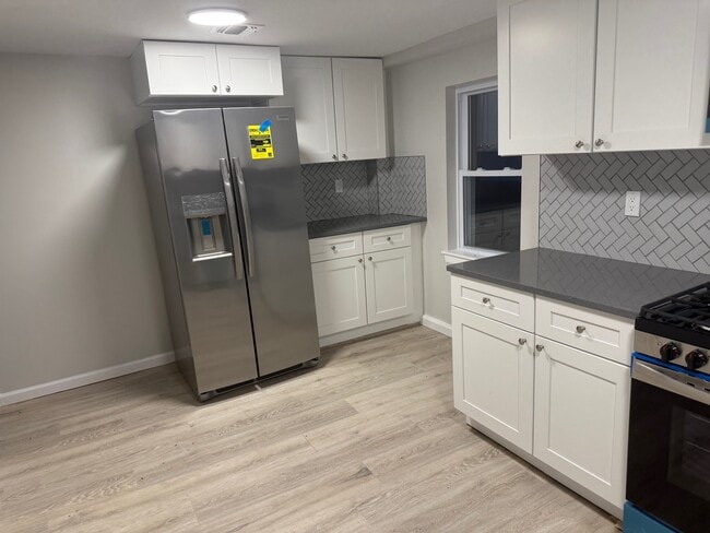 1442 45th St, Unit 1 in North Bergen, NJ - Building Photo - Building Photo