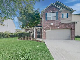 1641 Silver Oak Ln in Knoxville, TN - Building Photo