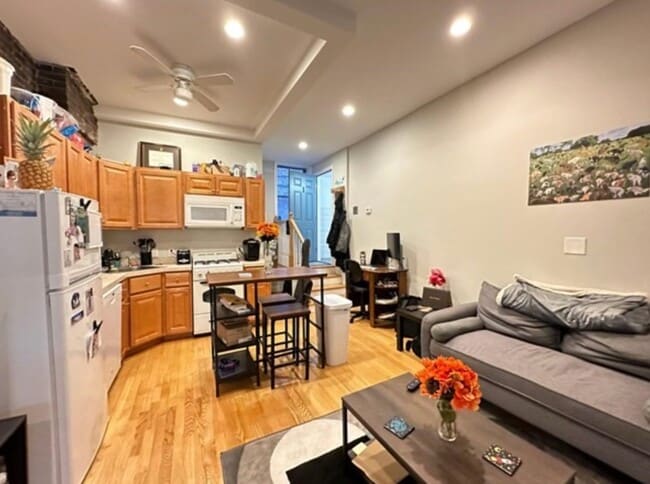 204 Endicott St, Unit 1