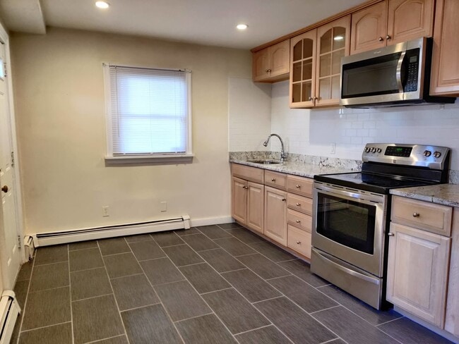 175 Concord Ave, Unit 1