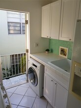 1021 Michigan Ave in Miami Beach, FL - Foto de edificio - Building Photo