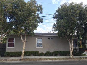 1705 E 5th St in Long Beach, CA - Building Photo - Building Photo