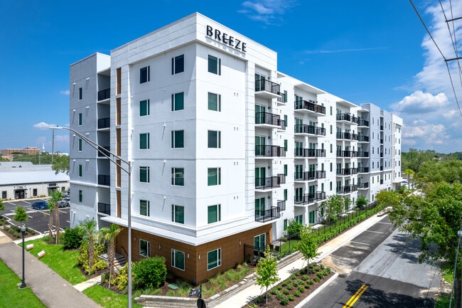 The Breeze in Winter Haven, FL - Foto de edificio - Building Photo