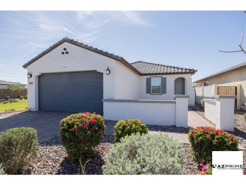 12503 Parkway Ln in Avondale, AZ - Building Photo